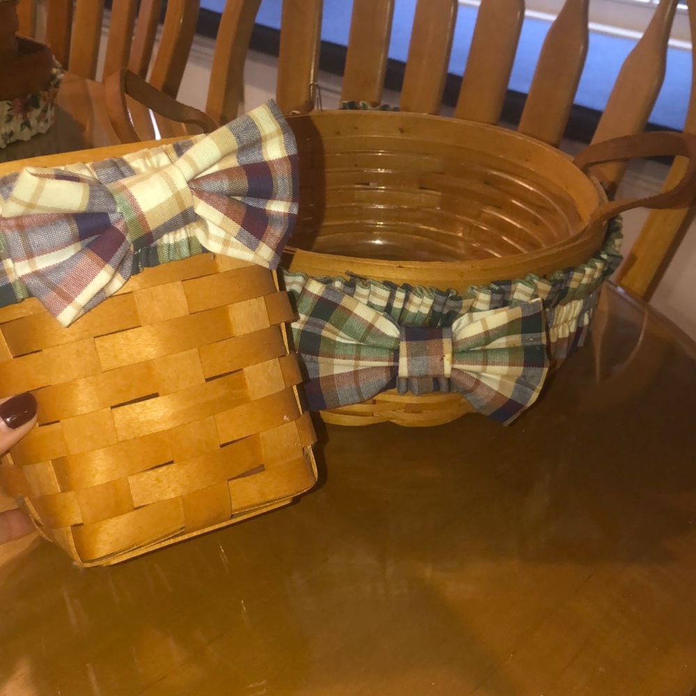 Longaberger baskets - 2 piece matching set